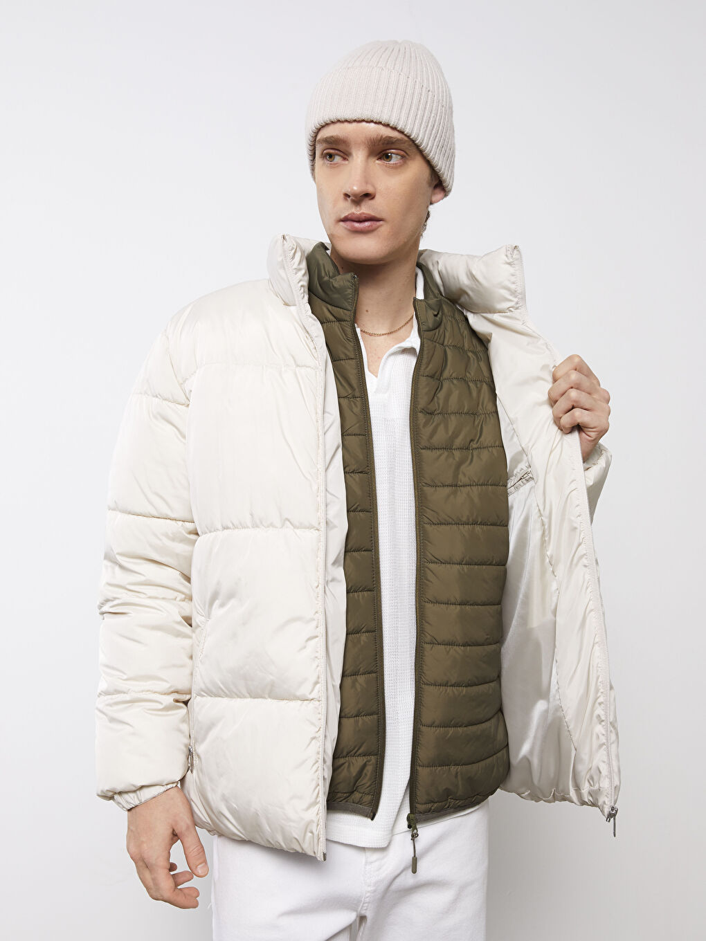 Manteau Bouffant à Col Cheminée Svelte pour Hommes-3