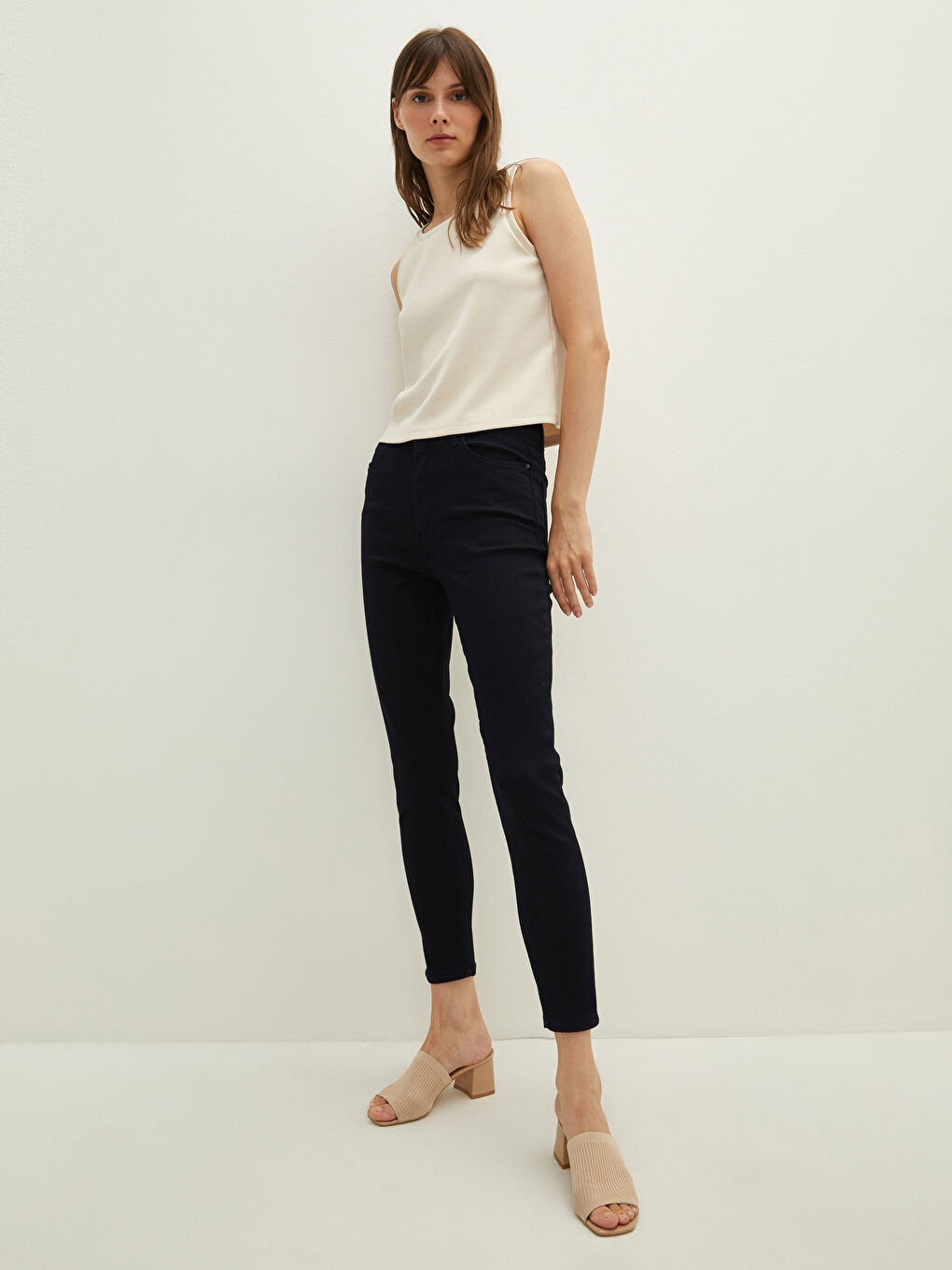Mercury Skinny Fit Women's Jean Pants with Pocket Detail