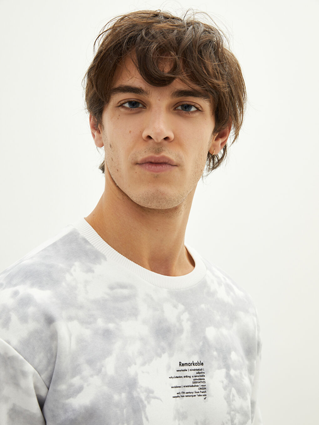 Beyaz Bisiklet Yaka Uzun Kollu Baskılı Kalın Erkek Sweatshirt-3