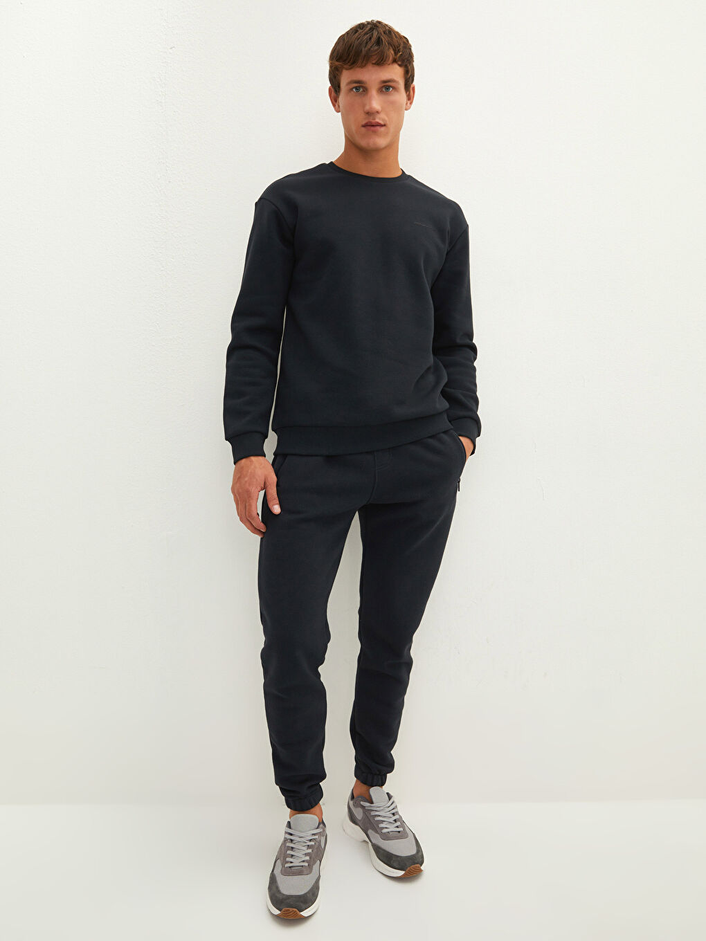 LC Waikiki Crew Neck Long Sleeve Men's Thick Sweatshirt