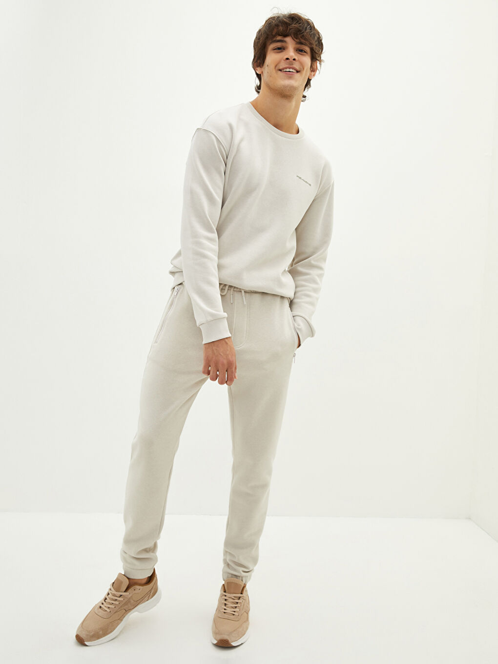 بنطلون رياضي تخين بقصة رفيعة للرجال-1