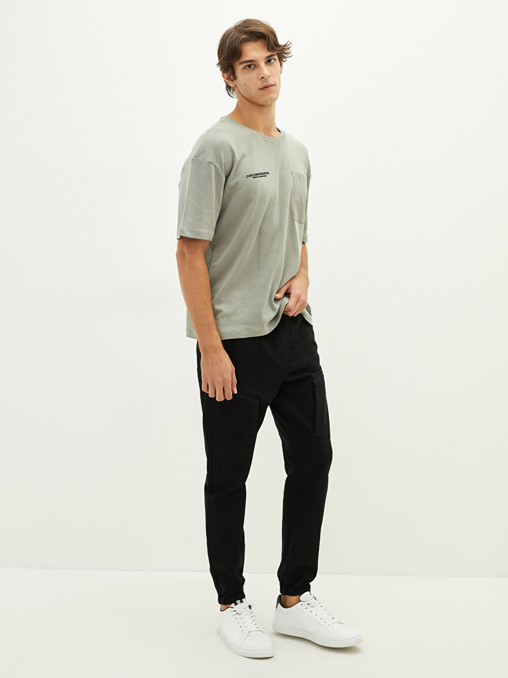 Haki Bisiklet Yaka Kısa Kollu Baskılı Penye Erkek Tişört-4