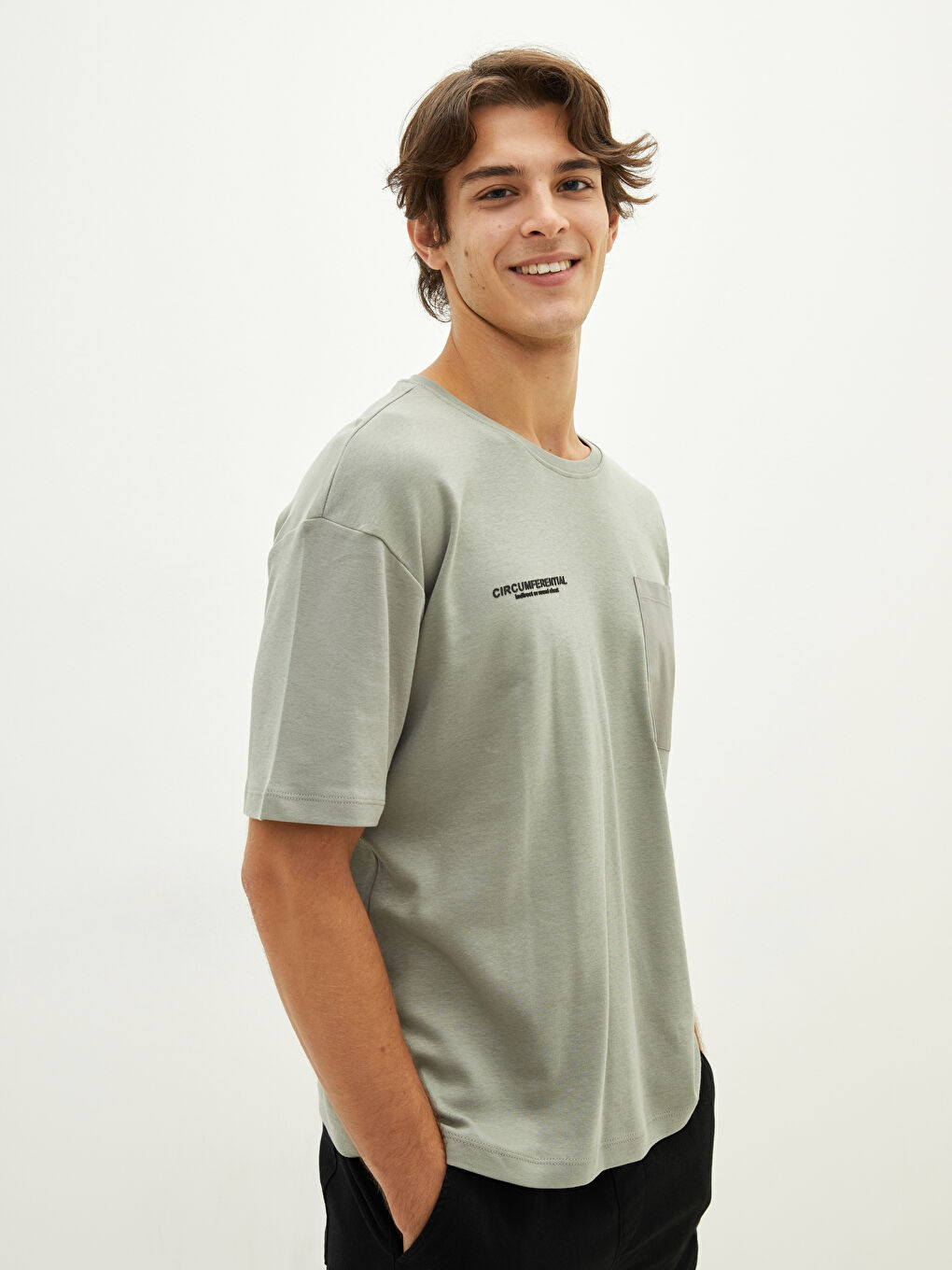 Haki Bisiklet Yaka Kısa Kollu Baskılı Penye Erkek Tişört