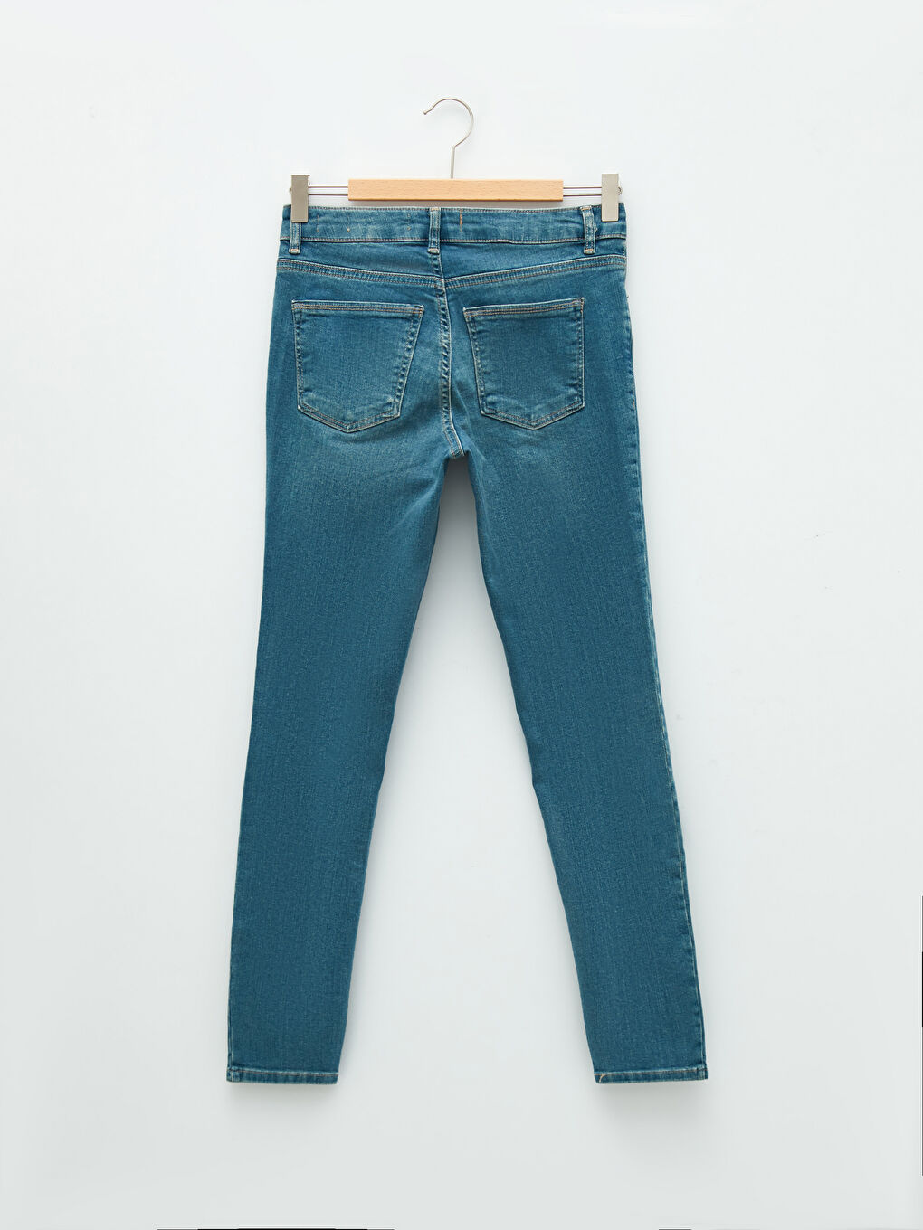 LCW Jeans Normal Waist Mercury Skinny Fit Women's Rodeo Jean Trousers with Pocket Detail -W19687Z8-507
