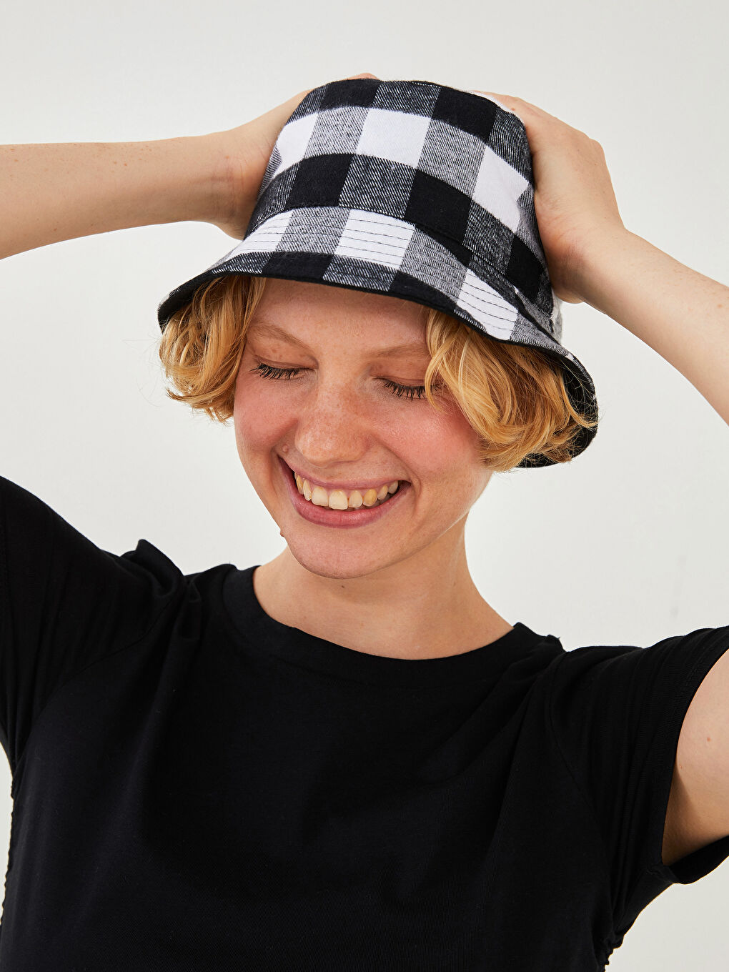 Әйелдерге арналған екі жақты панама-1