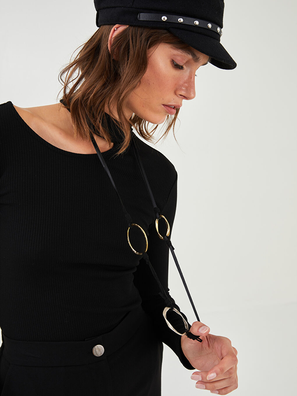 Siyah Kaşe Kadın Denizci Şapka-3