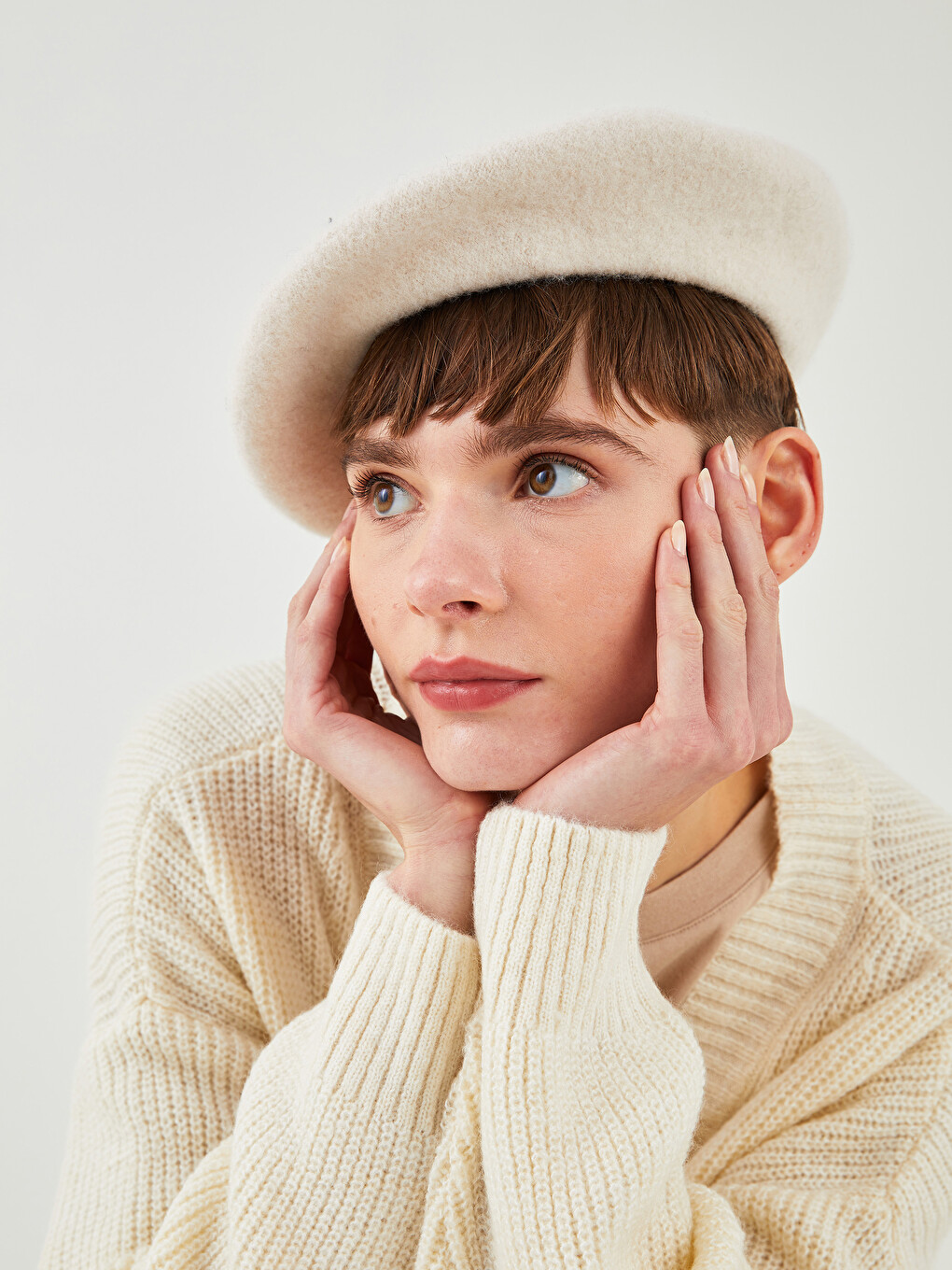 Stamp Female Painter Hat-4
