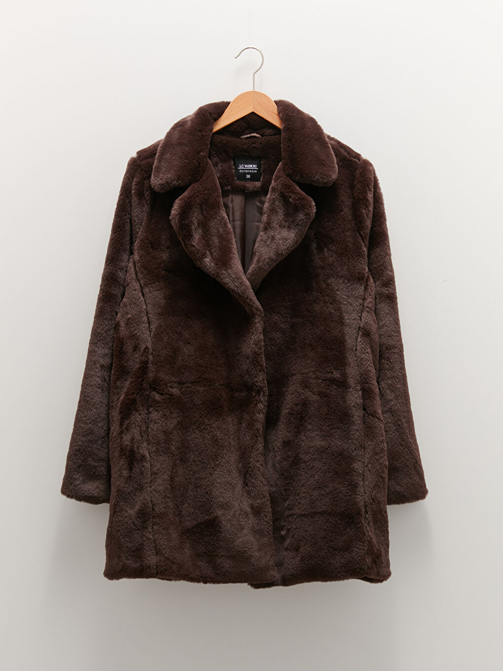 LCWAIKIKI Classic Jacket Collar Straight Pocket Detailed Long Sleeve Thick Women's Coat -W19755Z8-QM4