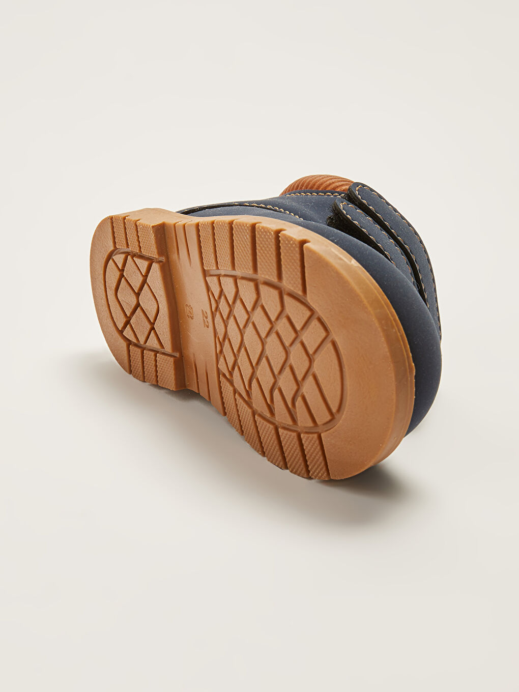 ілмекті және жапсырмалы сәби ұлдарға арналған етік-4