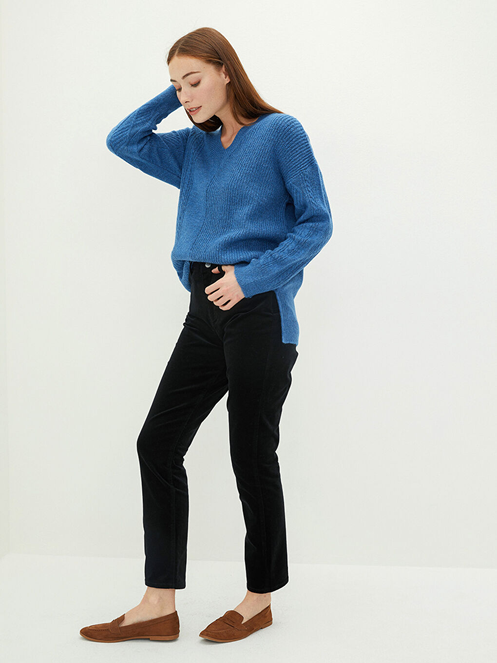 Siyah Kadın Dar Fit Cep Detaylı Düz Pantolon