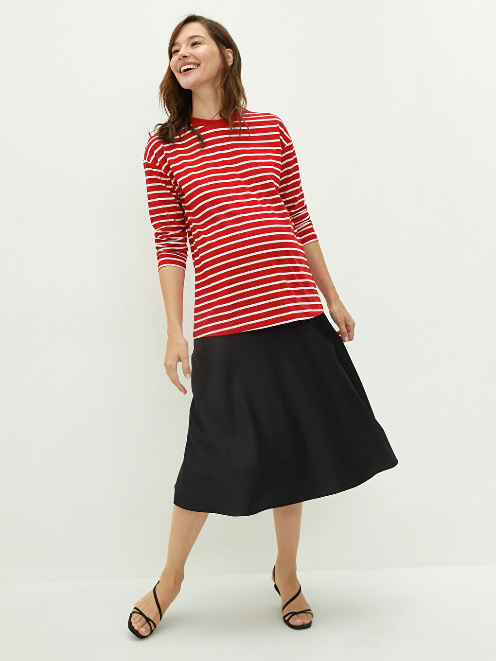 Crew Neck Striped Long Sleeve Cotton Maternity T-shirt-1