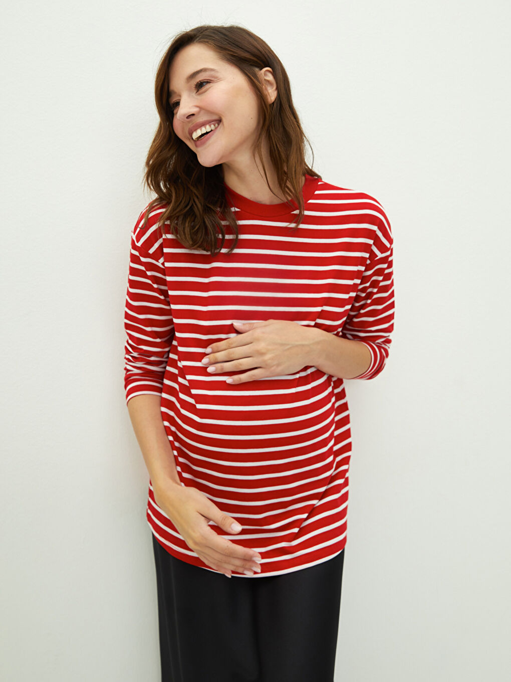 Crew Neck Striped Long Sleeve Cotton Maternity T-shirt-4