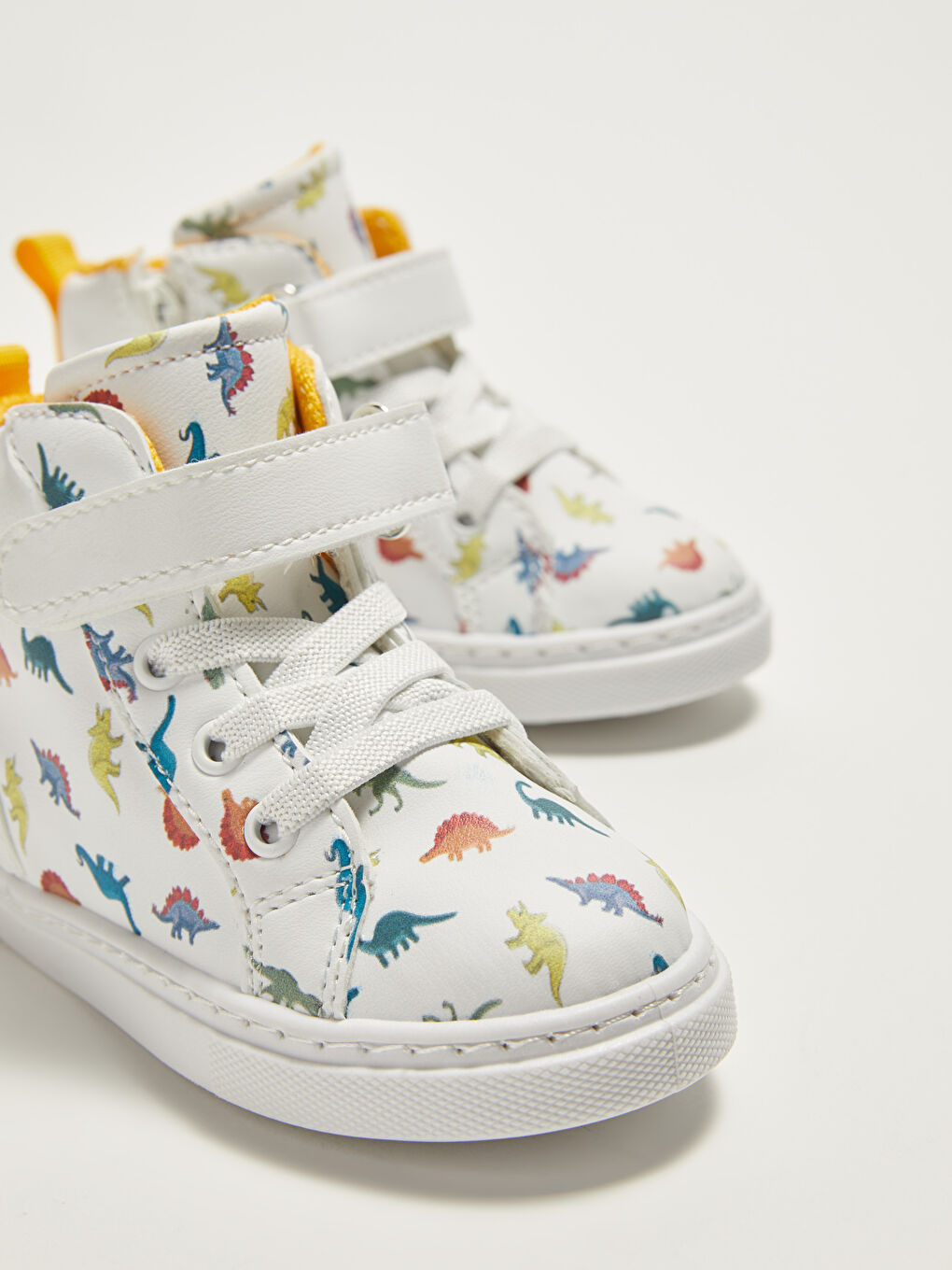 Beyaz Baskılı Cırt Cırtlı Erkek Bebek Günlük Bilekli Ayakkabı-5