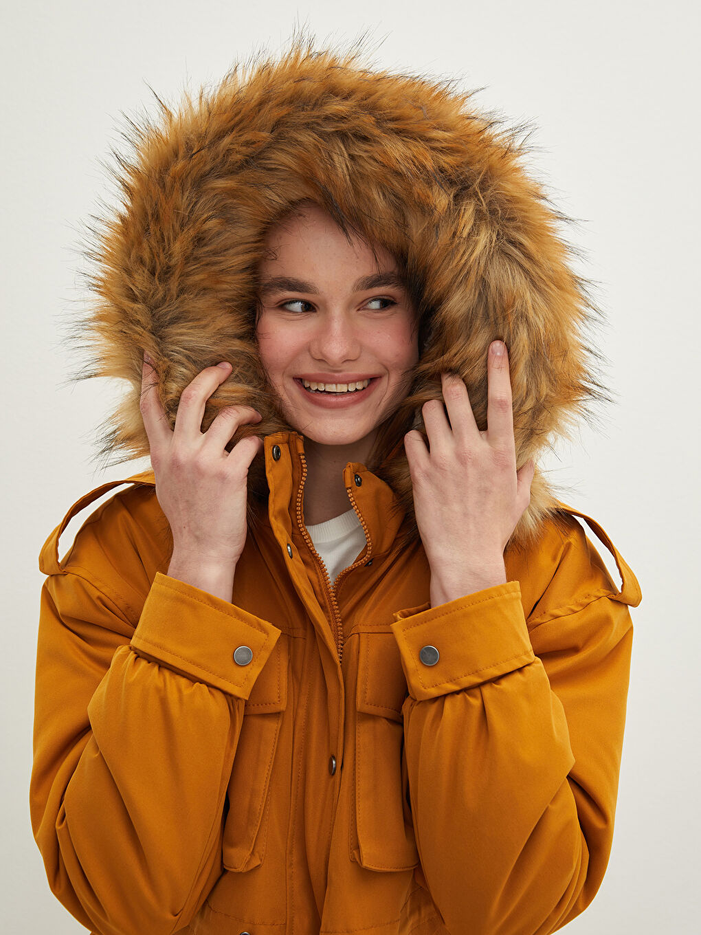 LCW Vision Hooded Collar Straight Long Sleeve Women Parka
