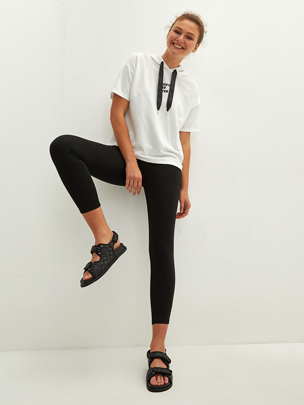 Women's Elasticated Waist Plain Leggings-1