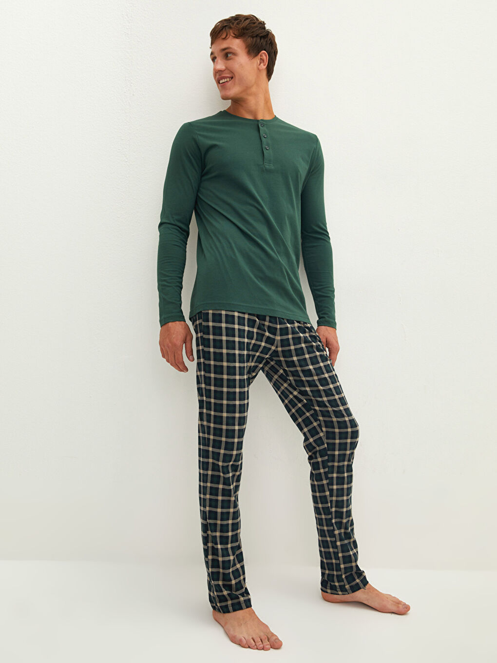 Yeşil Standart Kalıp Ekose Erkek Pijama Takımı-1