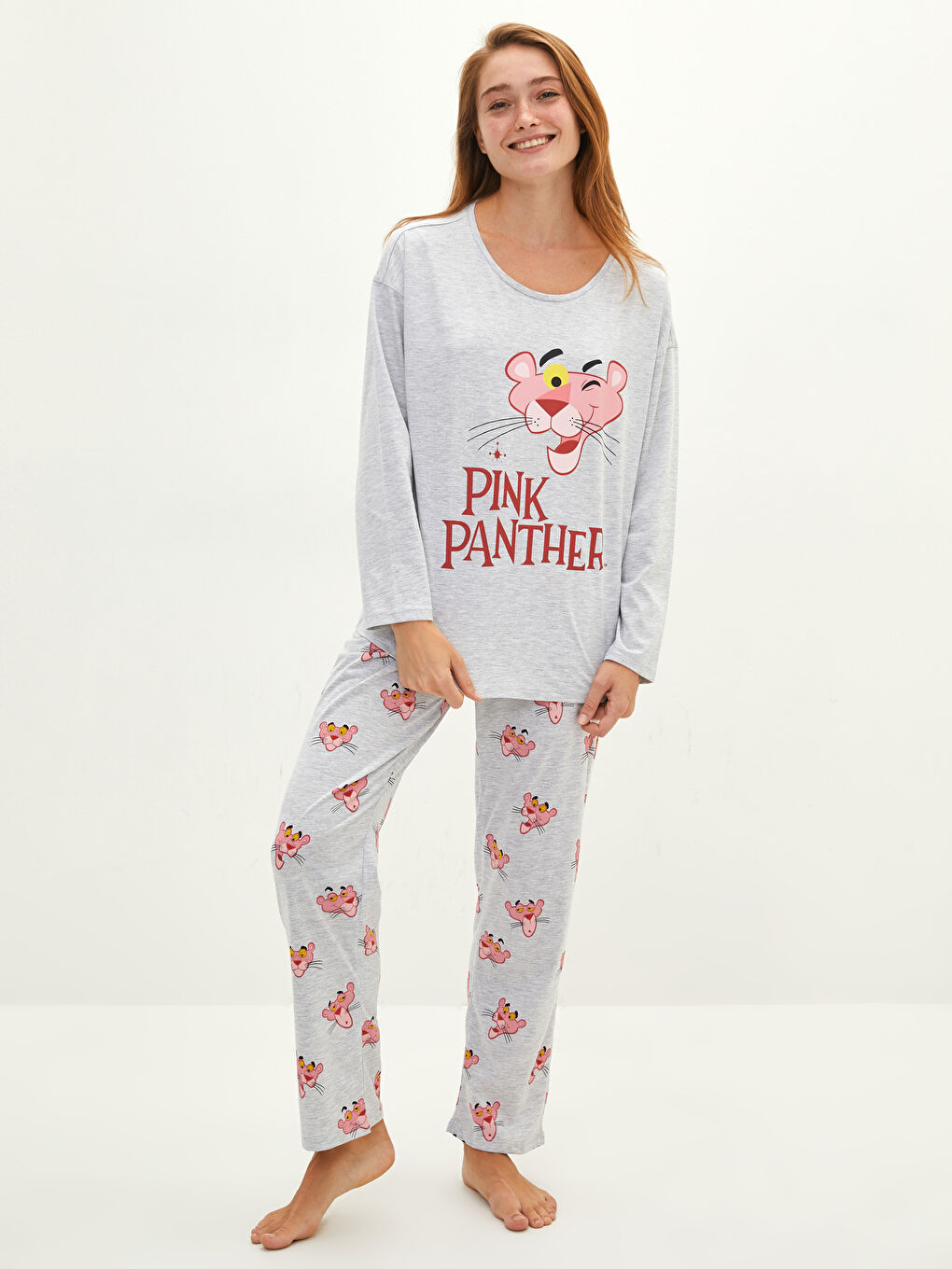 طقم بيجاما نسائي برقبة دائرية مطبوع بينك بانثر بأكمام طويلة من القطن