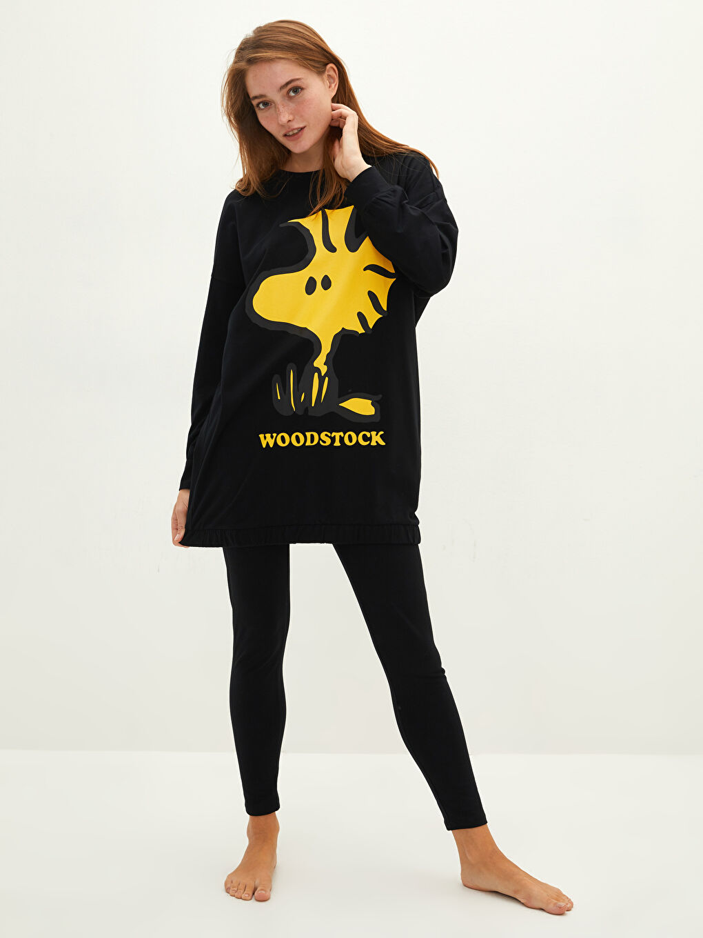 Siyah Bisiklet Yaka Snoopy Baskılı Uzun Kollu Pamuklu Kadın Pijama Takımı