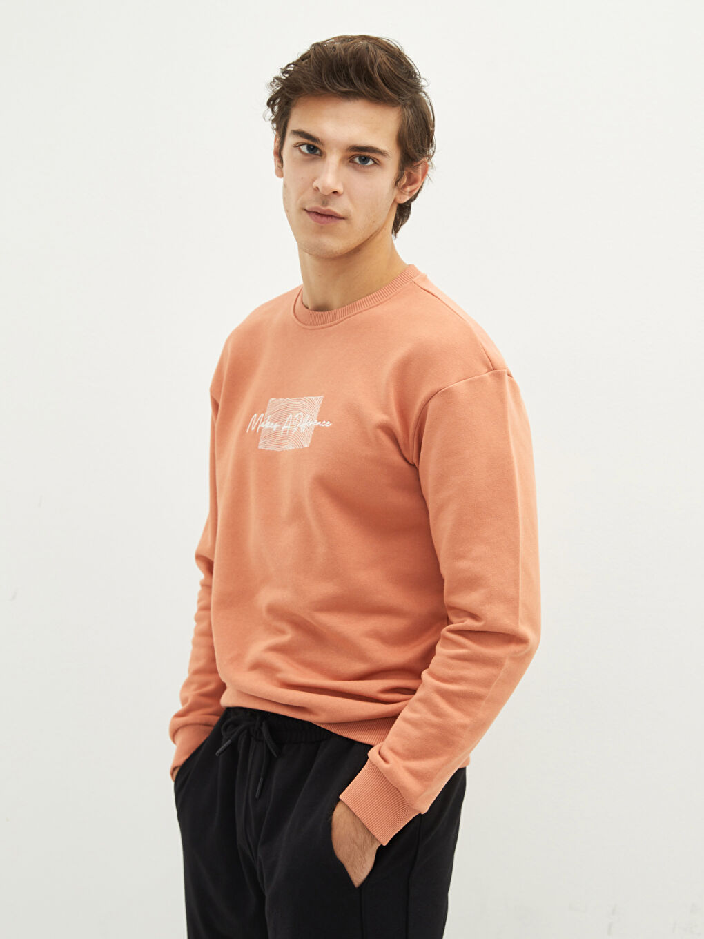 Pembe Bisiklet Yaka Baskılı Erkek Kalın Sweatshirt-3
