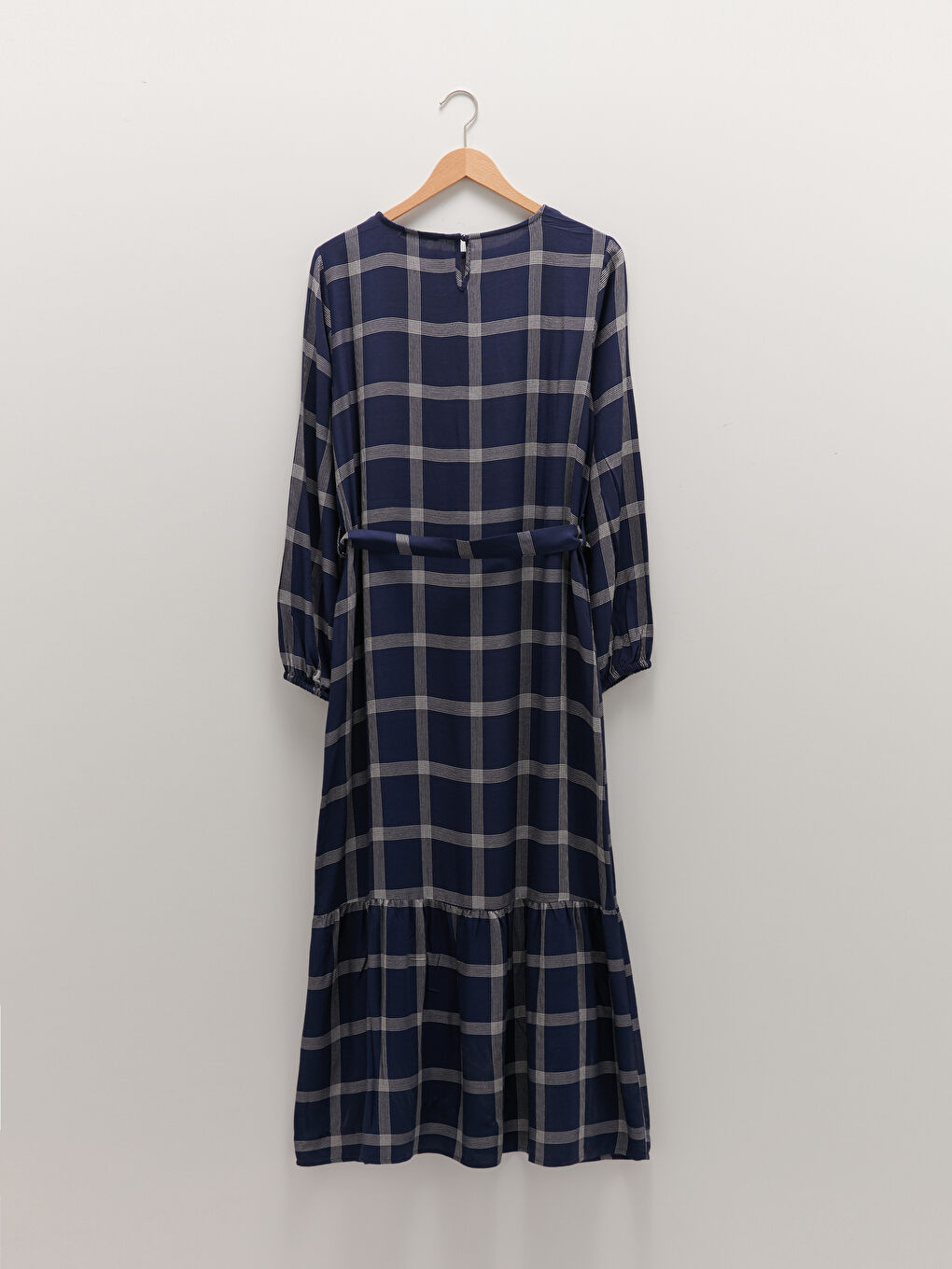 فستان نسائي بقصة A كم طويل بنقشة المربعات برقبة دائرية من الفيسكوز-6