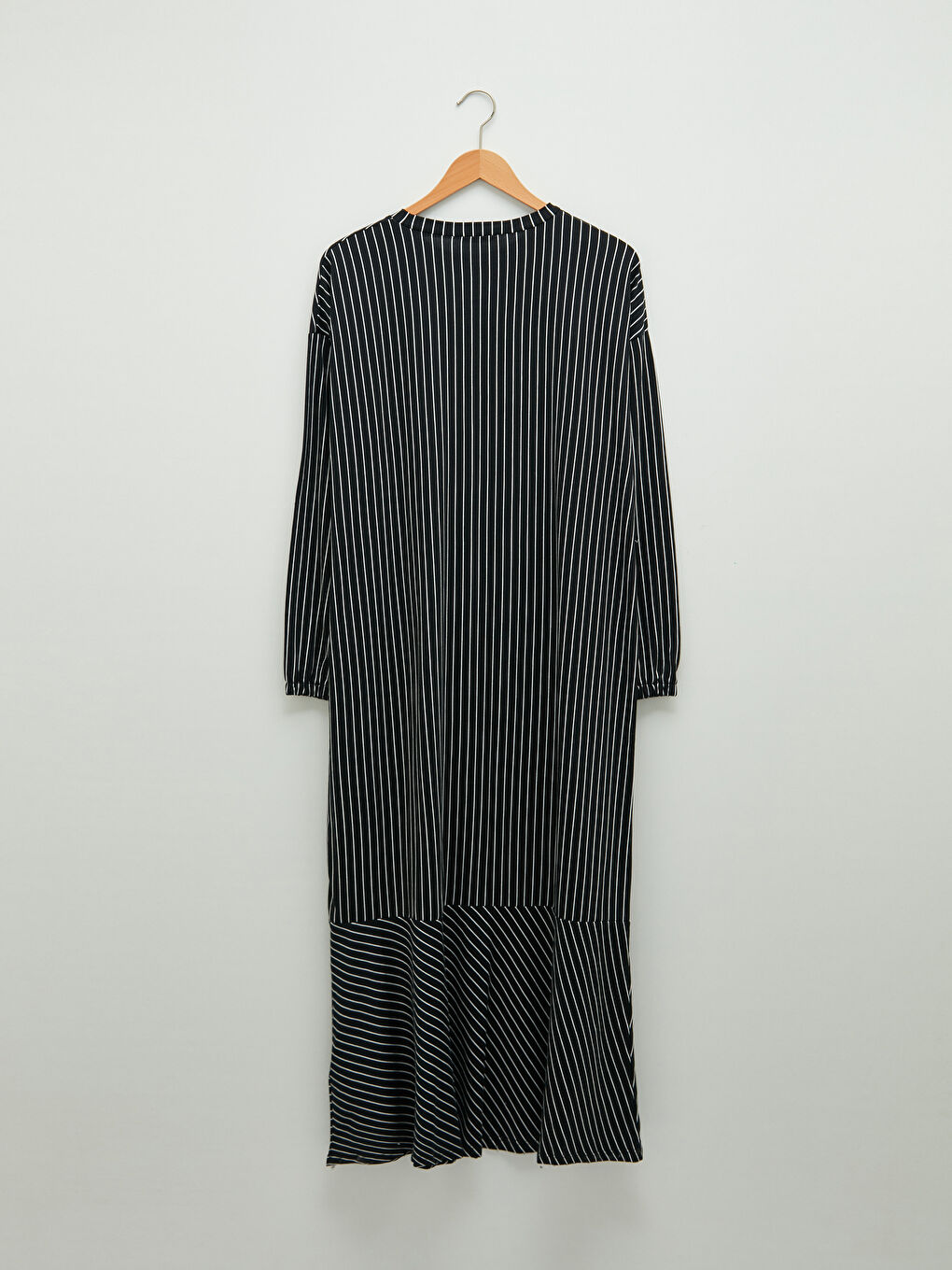 Siyah Bisiklet Yaka Çizgili Uzun Kollu Viskon Kadın Elbise-6