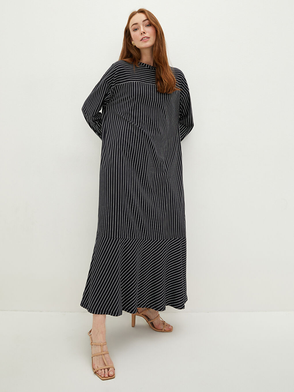 Siyah Bisiklet Yaka Çizgili Uzun Kollu Viskon Kadın Elbise-1