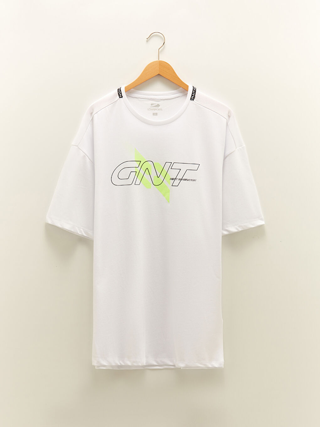 تيشيرت رياضي مطبوع كم قصير بياقة دائرية للرجال-5