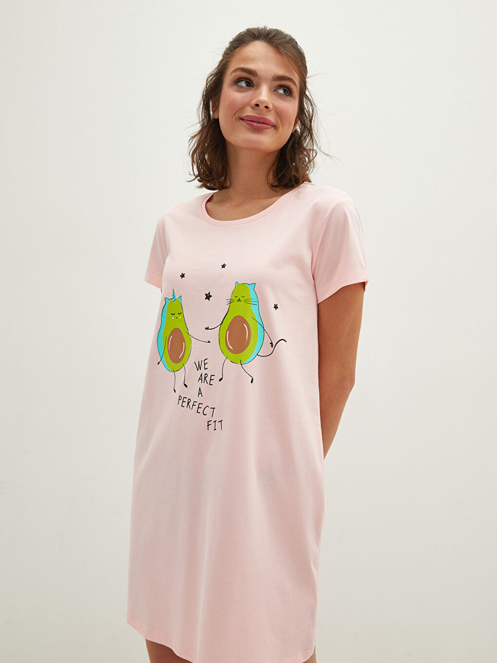 Pembe Bisiklet Yaka Baskılı Kısa Kollu Kadın Gecelik