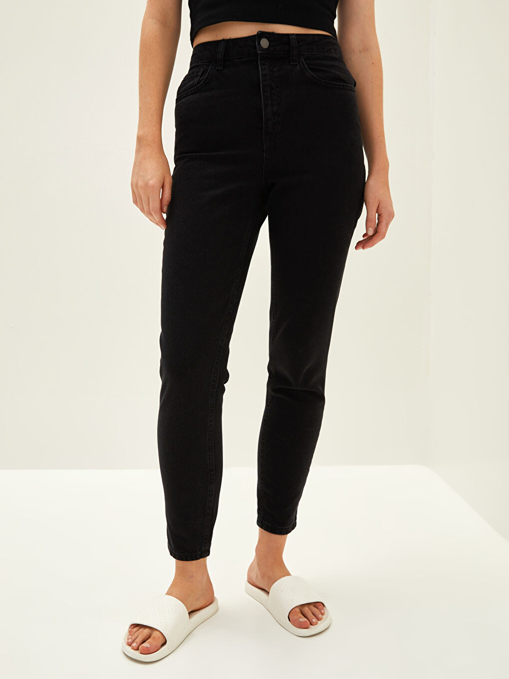 әйелдерге арналған жоғары бел анаға арналған киім үлгісі қалта детальды родео деним джинс шалбар-2