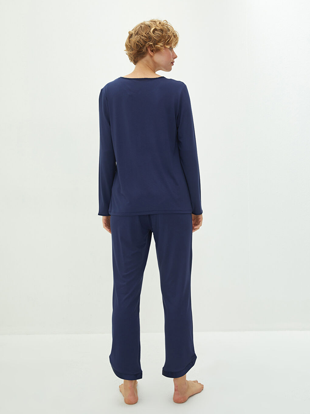 Lacivert Bisiklet Yaka Düz Uzun Kollu Viskon Kadın Pijama Takımı-3