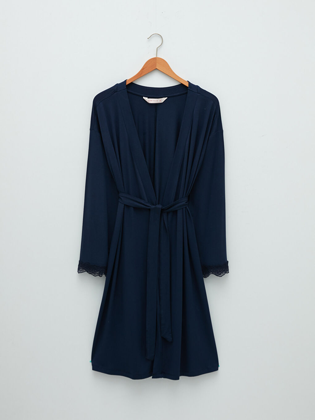 Lacivert Kruvaze Yaka Nakış Detaylı Beli Bağlamalı Uzun Kollu Kadın Sabahlık-5