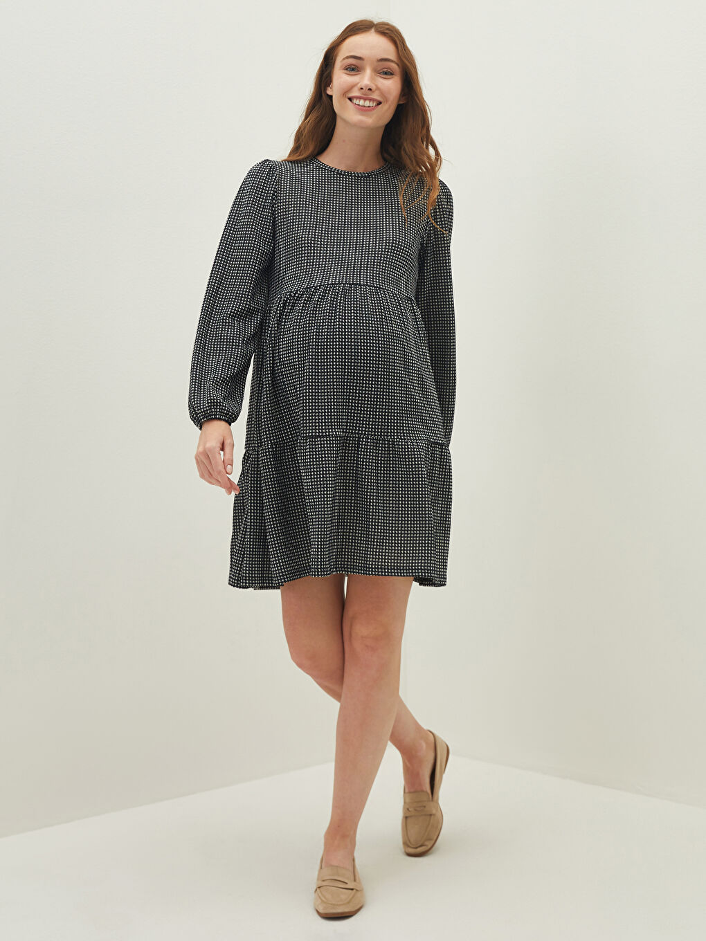 Siyah Bisiklet Yaka Kazayağı Desenli Uzun Kollu Kaşkorse Kumaş Hamile Elbise