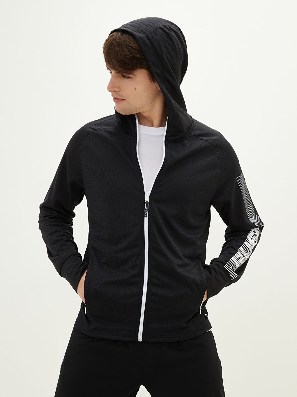 Siyah Slim Fit Kapüşonlu Erkek Spor Hırka