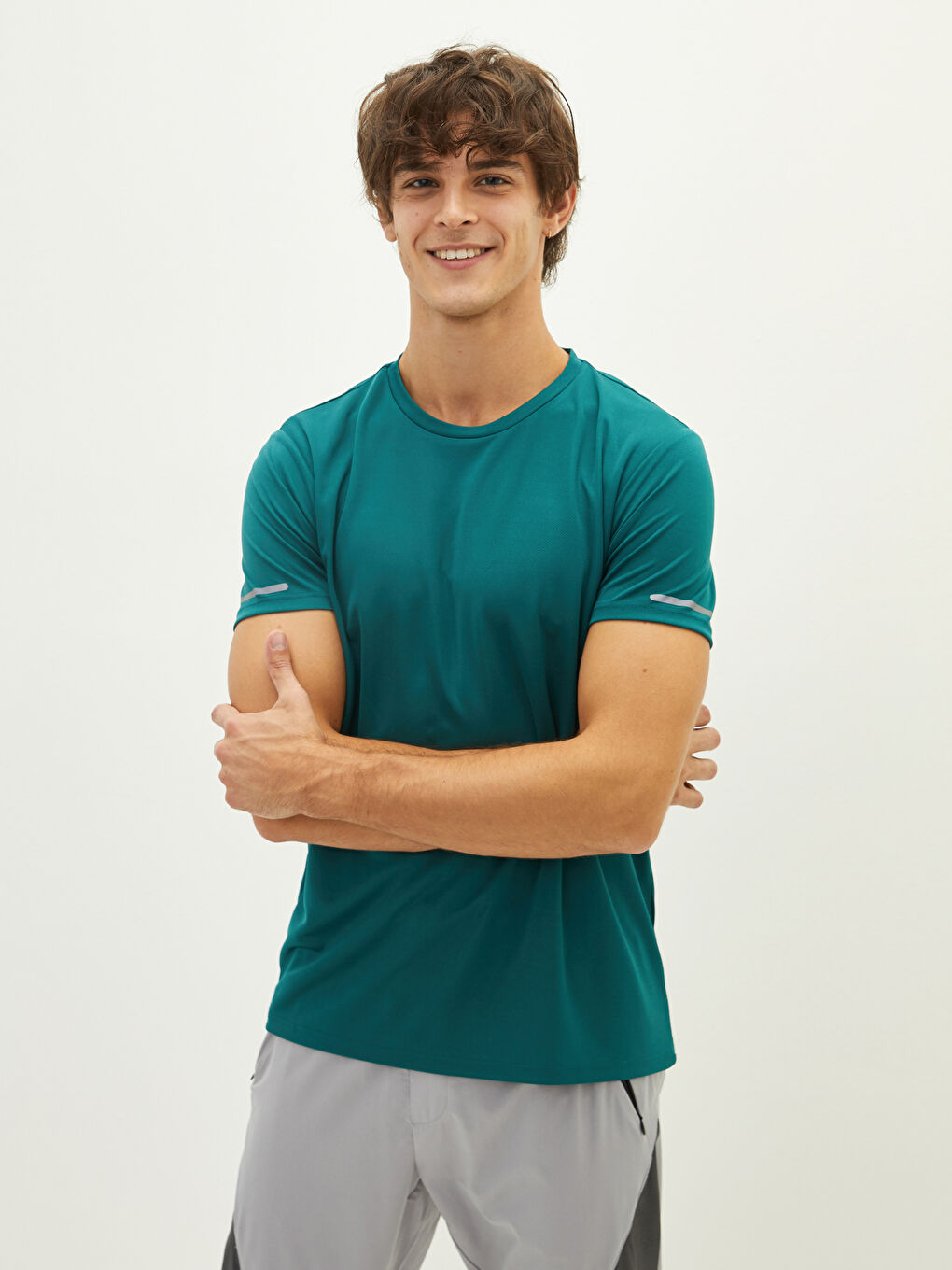 تي شيرت رياضي كم قصير كول مدور رجال-1