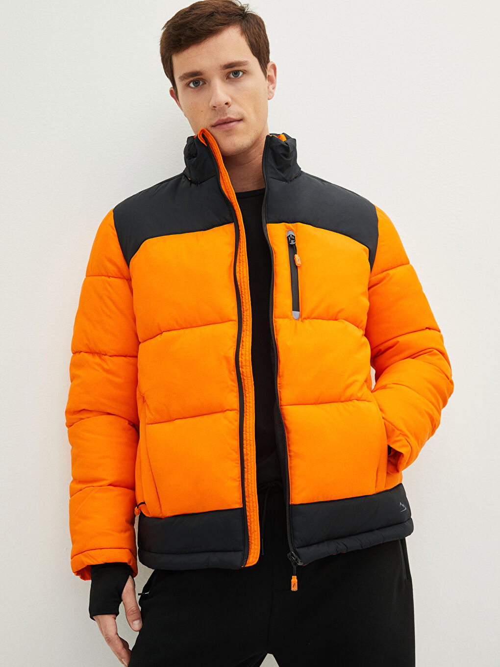 Manteau pour Hommes à Col Cheminée Coupe Régulière