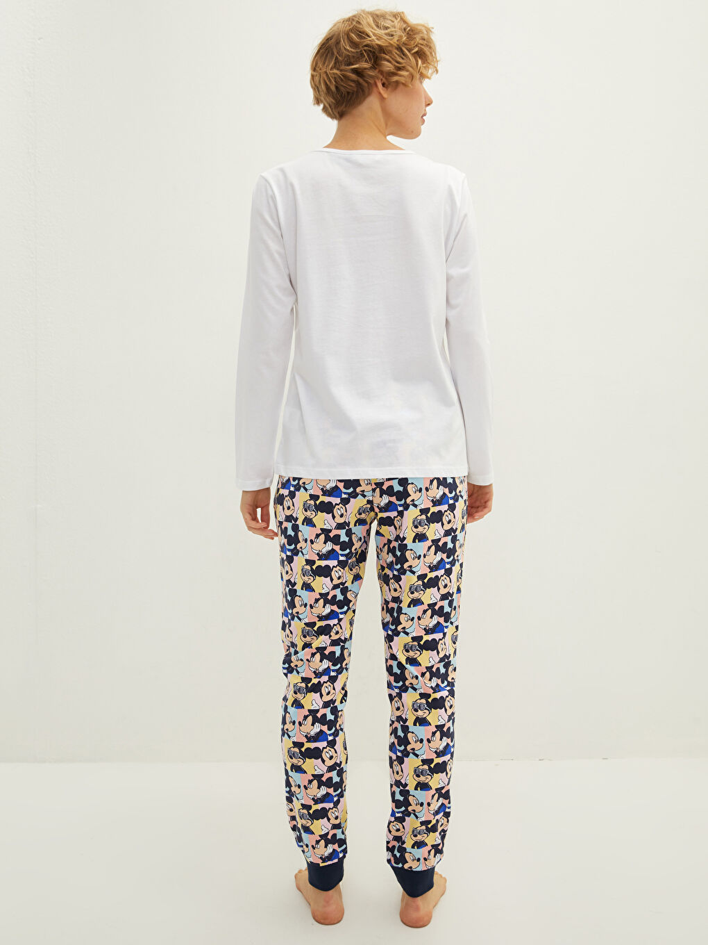 Crew Neck Mickey Mouse Printed Long Sleeve Cotton Women's Pajama Set-4