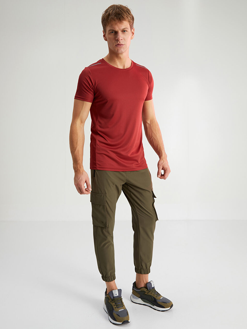 Bordo Bisiklet Yaka Kısa Kollu Erkek Spor Tişört-2