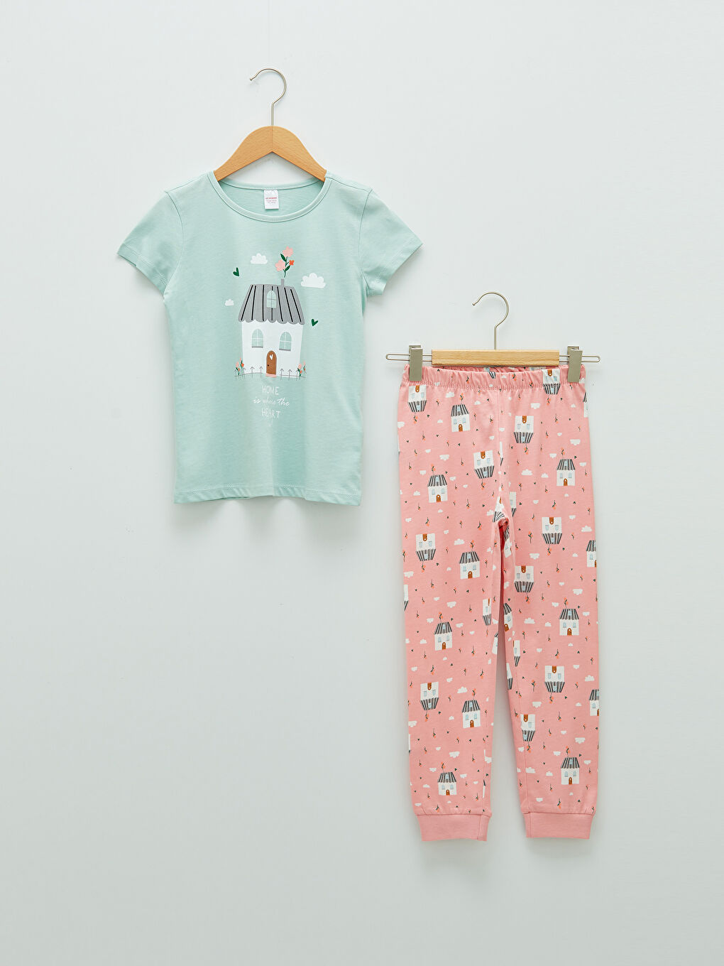 LCW Kids Crew Neck Printed Short Sleeve Girls' Pyjama Set -W1AG53Z4-FFV
