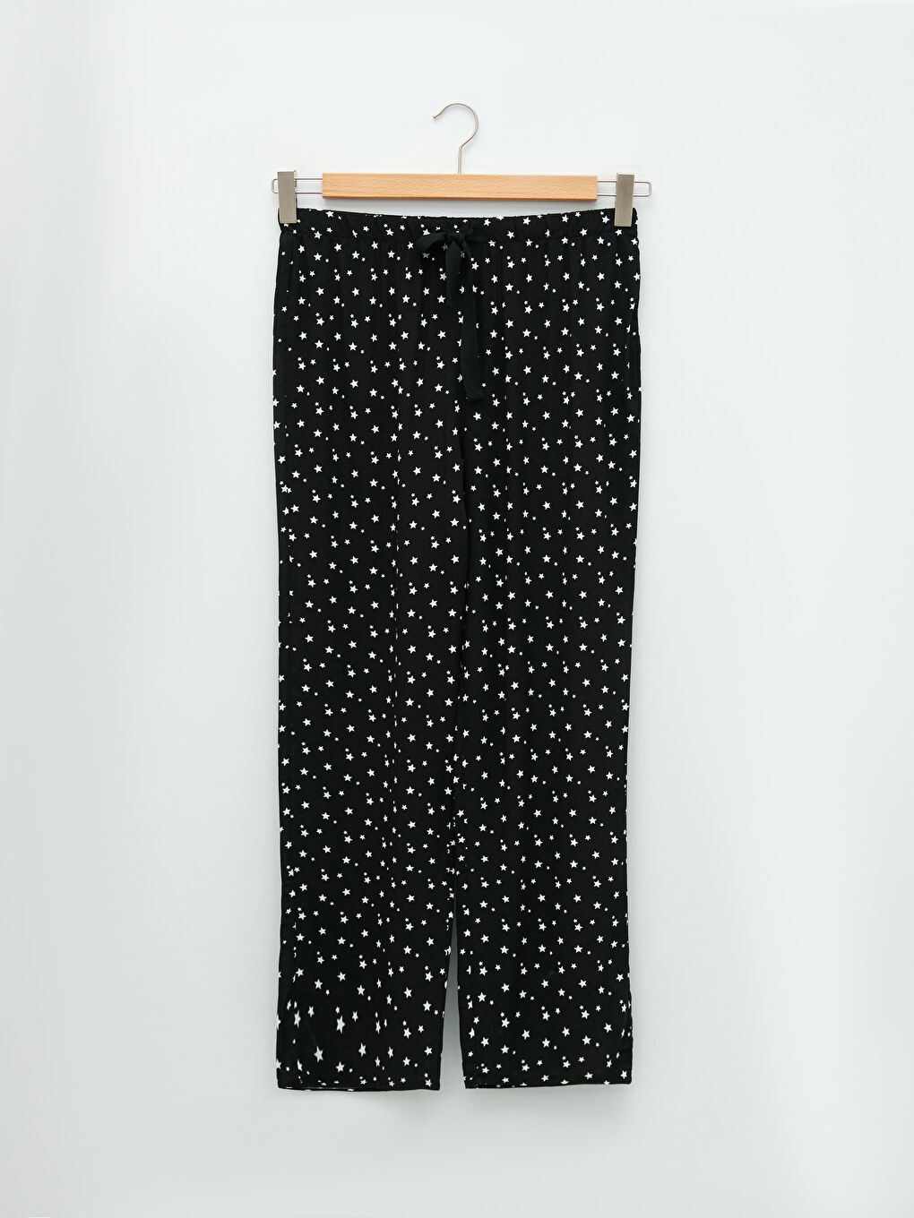 Siyah Gömlek Yaka Yıldız Baskılı Uzun Kollu Viskon Kadın Pijama Takımı-8