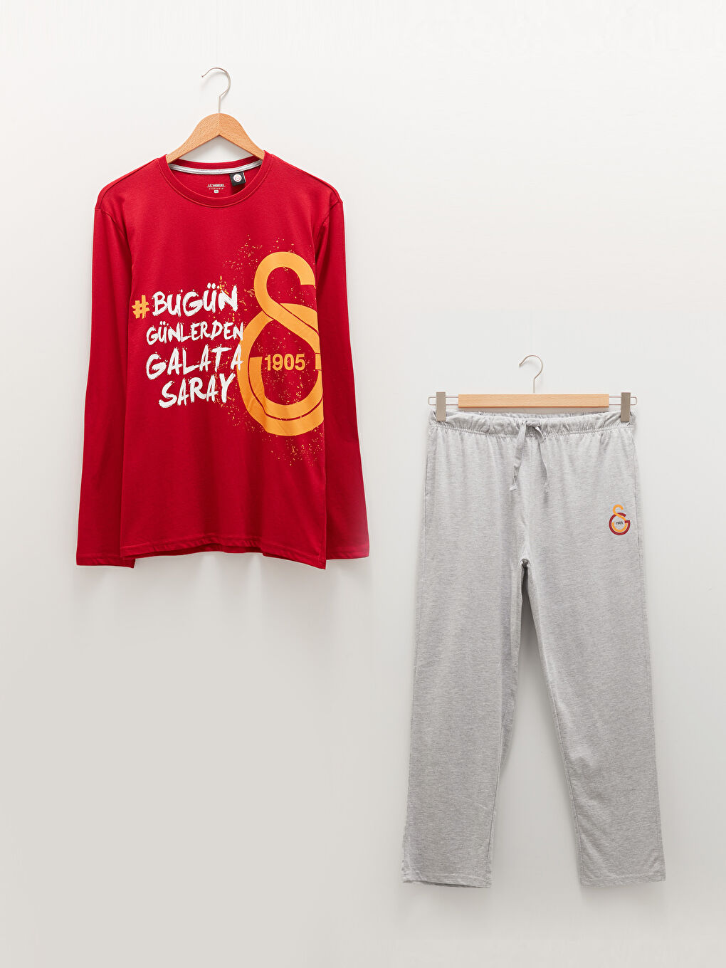 Kırmızı Standart Kalıp Galatasaray Baskılı Erkek Taraftar Pijama Takımı-6