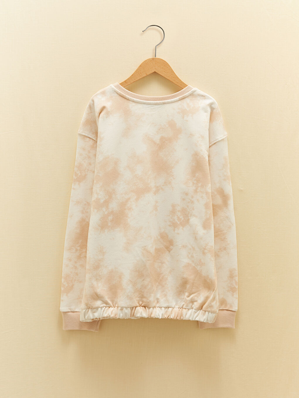 LCW Kids Rundhalsausschnitt Bedruckt Langarm Sweatshirt für Mädchen -W1AH66Z4-LQA