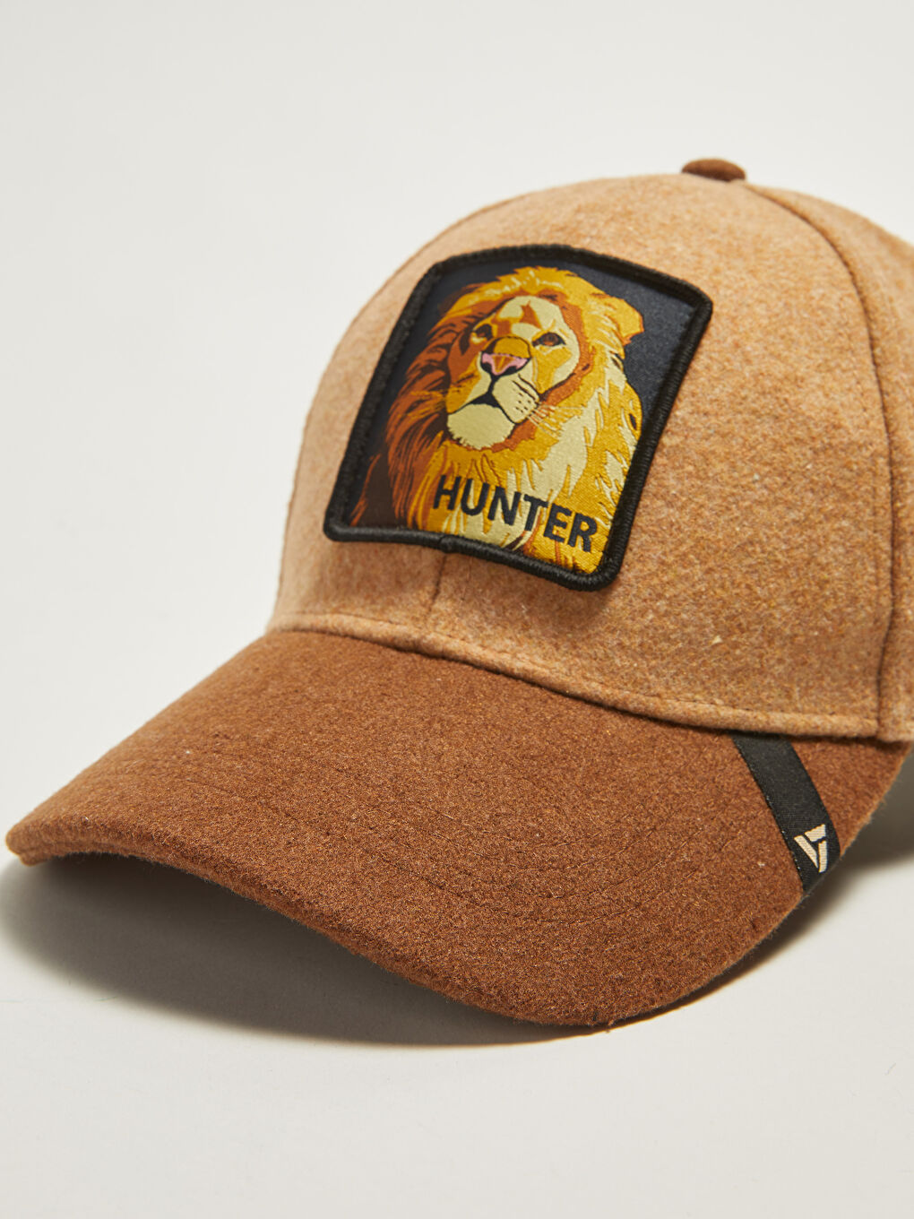 Aslan Figürlü Erkek Kep Şapka-4
