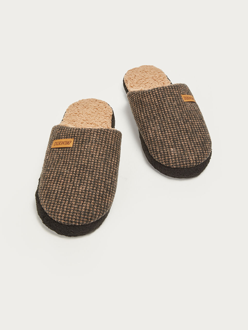 Ерлерге арналған үйге арналған тәпішкелер-2