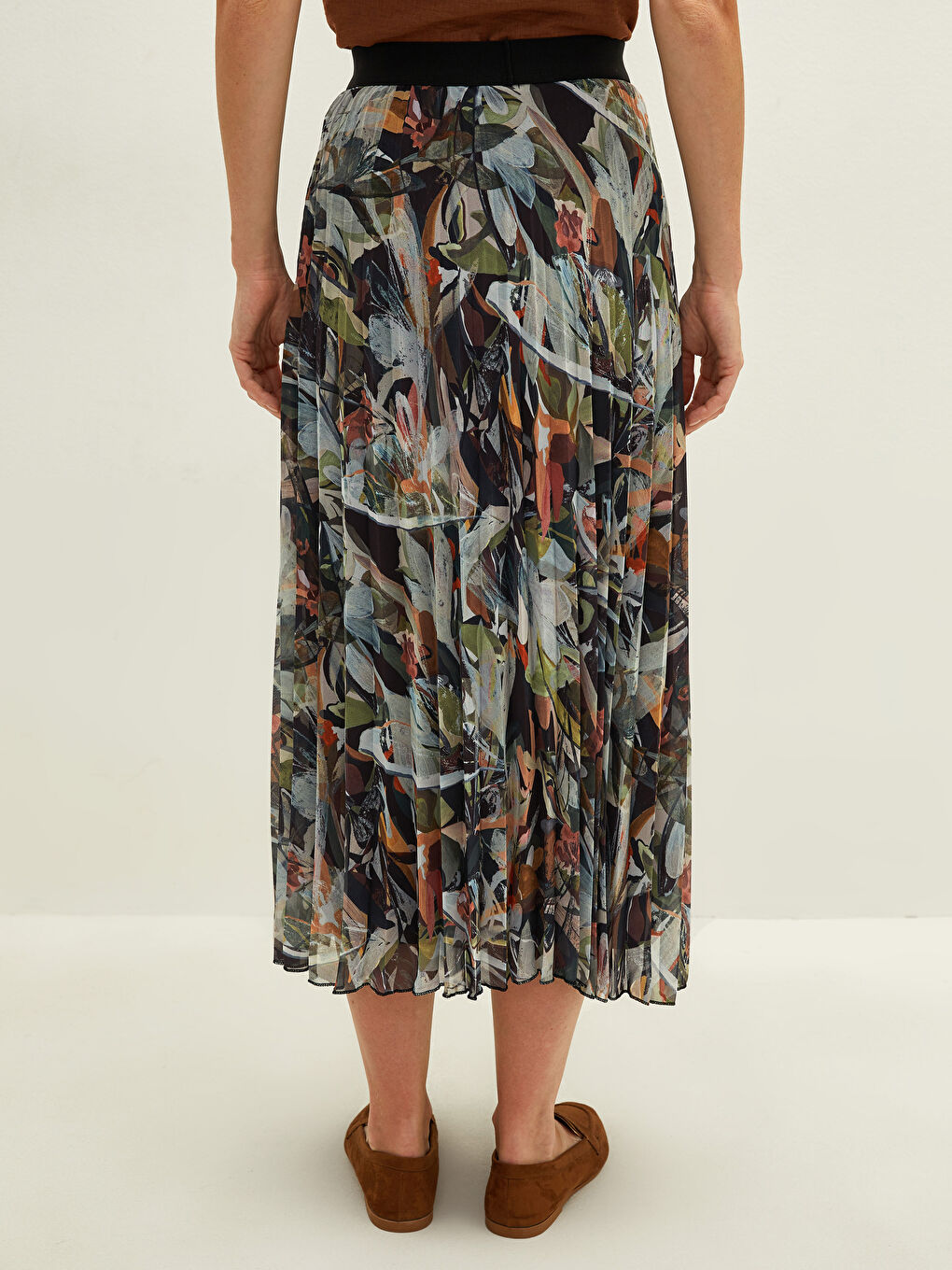 LCWAIKIKI Classic Elastic Waist Patterned Chiffon Fabric Women's Pleated Skirt -W1AJ16Z8-LS6