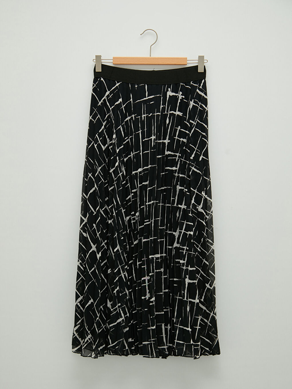 LCWAIKIKI Classic Elastic Waist Patterned Chiffon Fabric Women's Pleated Skirt -W1AJ16Z8-LQJ