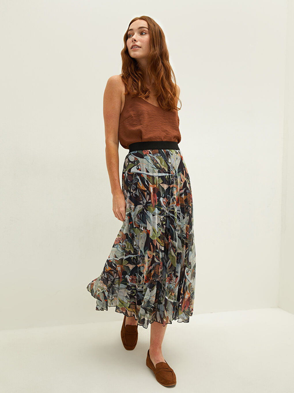 LCWAIKIKI Classic Elastic Waist Patterned Chiffon Fabric Women's Pleated Skirt -W1AJ16Z8-LS6