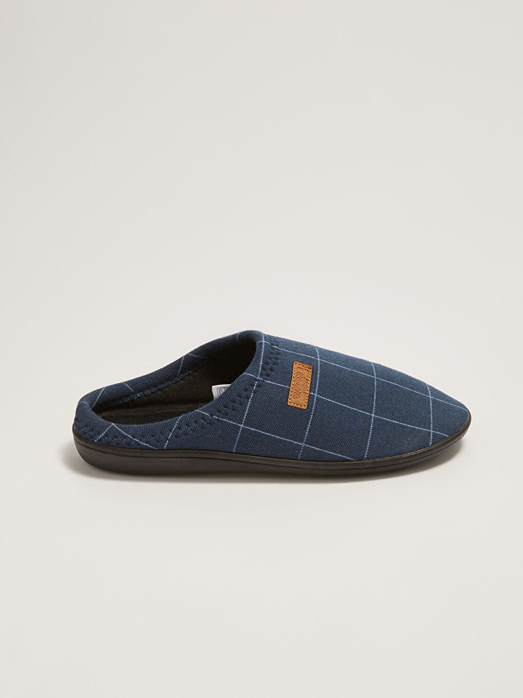 Lacivert Ekose Desenli Önü Kapalı Erkek Ev Terliği-1