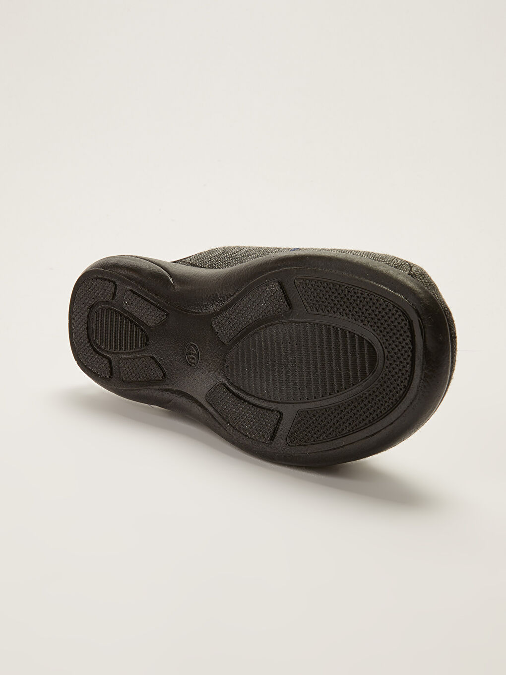 Closed Front Label Detailed Men's Indoor Slippers-4