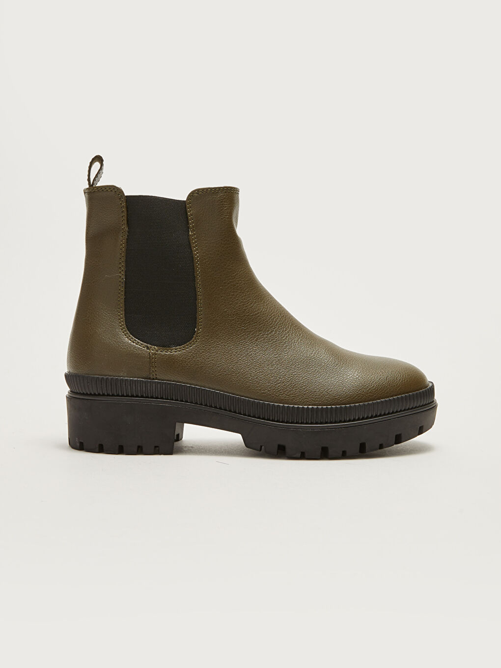 Deri Görünümlü Yanları Lastikli Kadın Bot-1