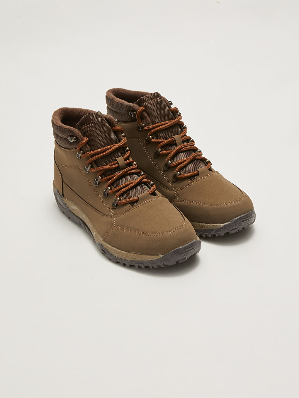 Мужские треккинговые ботинки на шнуровке